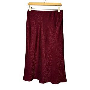 Socialite Burgundy Shiny Animal Print MIDI Lined Skirt Size M Side Slit NEW